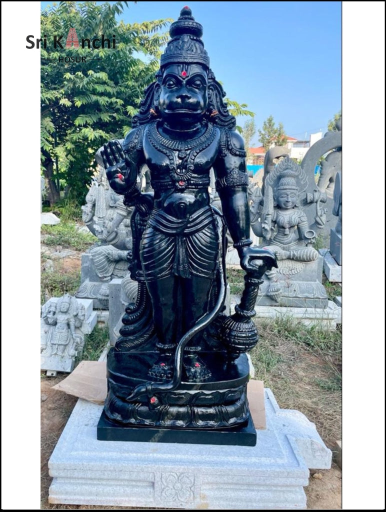 Sri Abaya Anjaneyar Hindu God